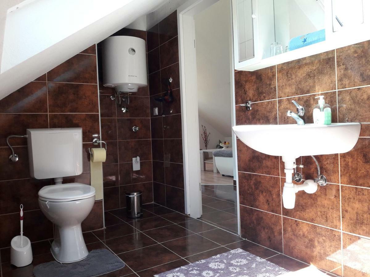 Apartmani Timon Bol Zewnętrze zdjęcie